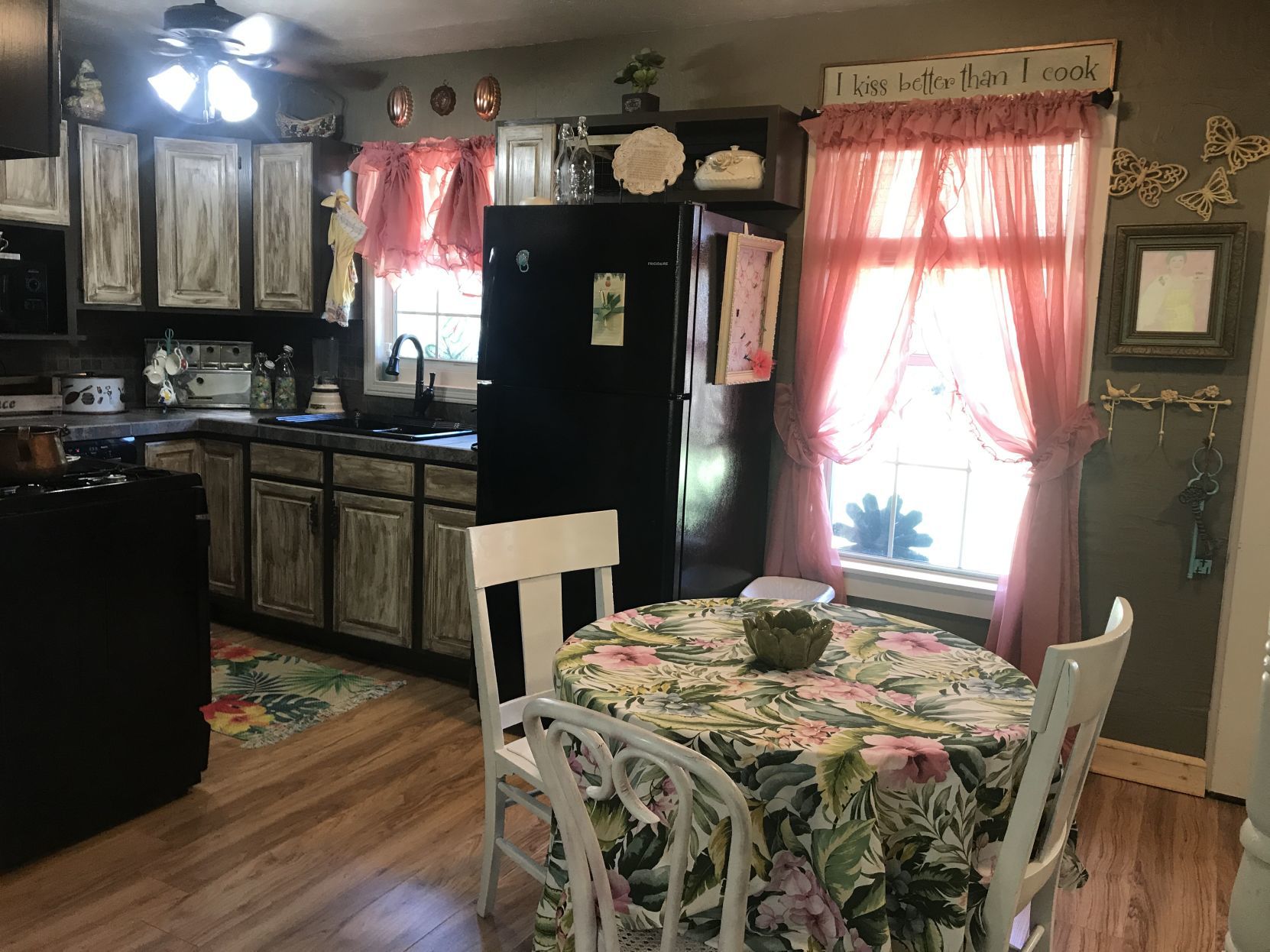 Golden Girls Guest House
